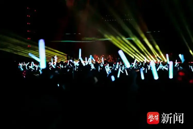 2024张韶涵世界巡回演唱会镇江站在镇江市体育会展中心体育场震撼上演