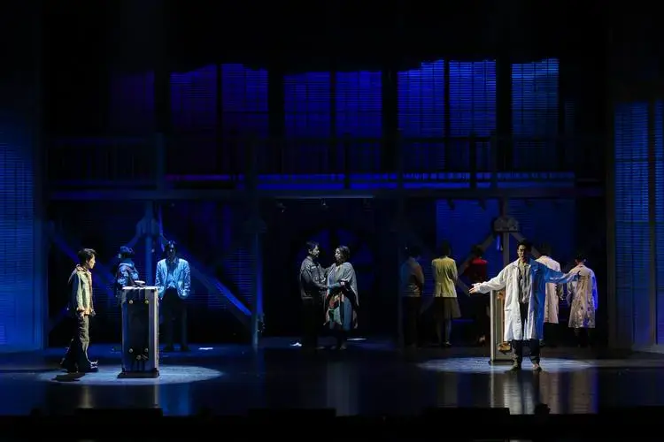 开心麻花舞台剧《青春之城》首演_观众_深圳_科技