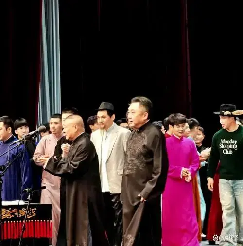1月21日,天津德云社,鼓曲社封箱演出,暨笑剧《相声演义》演出,返场的