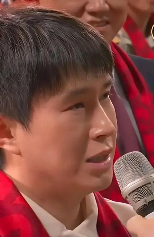 从岳云鹏看春晚语言类节目:创新缺失与新人发展之困