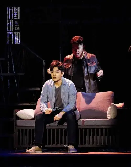 沉默的真相二轮首演!重燃黑夜的光明_音乐剧_舞台_演出