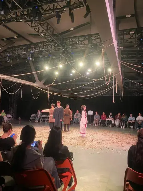 话剧演出,这次终于来到了杭州天美剧场这场演出我的形容就是不虚此行