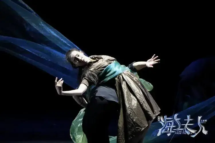 00开票 | 王亚彬领衔舞剧《海上夫人》,关于女性的束缚,挣扎与自由
