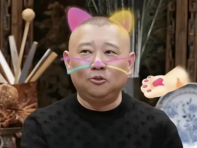 环球网报道郭德纲,德云社又有大动作,将携手大麦网推出新话剧