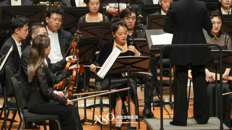 很荣幸参与本场赵季平作品音乐会,演奏赵 - 抖音