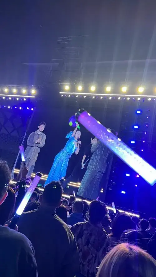 杨千嬅南京演唱会##杨千嬅##杨千嬅mytreeoflive巡回演唱会