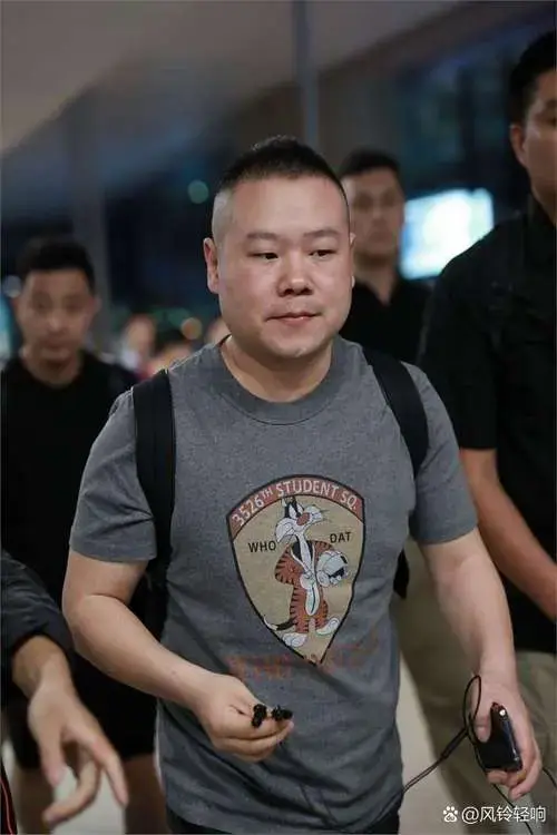 著名相声演员岳云鹏自曝工作压力大导致健康堪忧,引发热议.