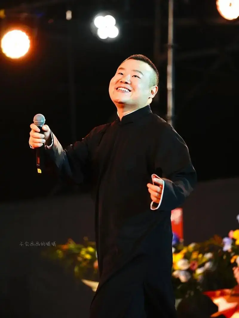 德云社 #岳云鹏 #孙越 明年也要 - 抖音