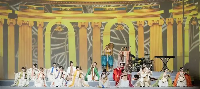 国风音乐现场《海上生民乐》已经演出一百场了,而在这个夏天,这部