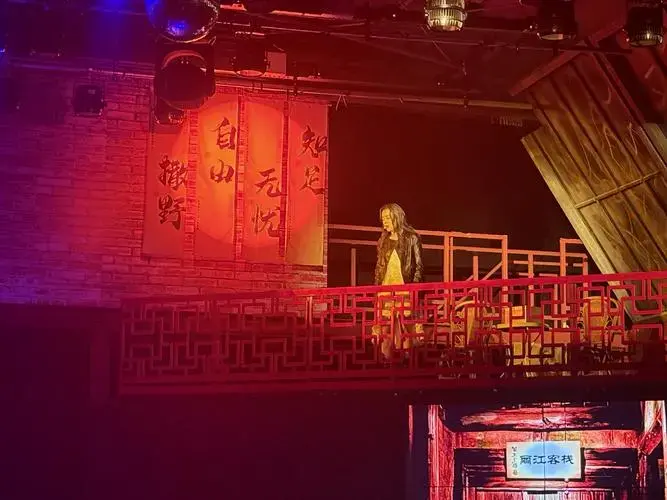 小柯剧场音乐剧《稳稳的幸福》\\n很棒的音乐剧,从一些音乐剧白丁里面