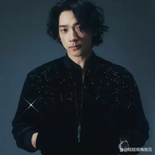 rain演唱会默哀大s十秒 深情称