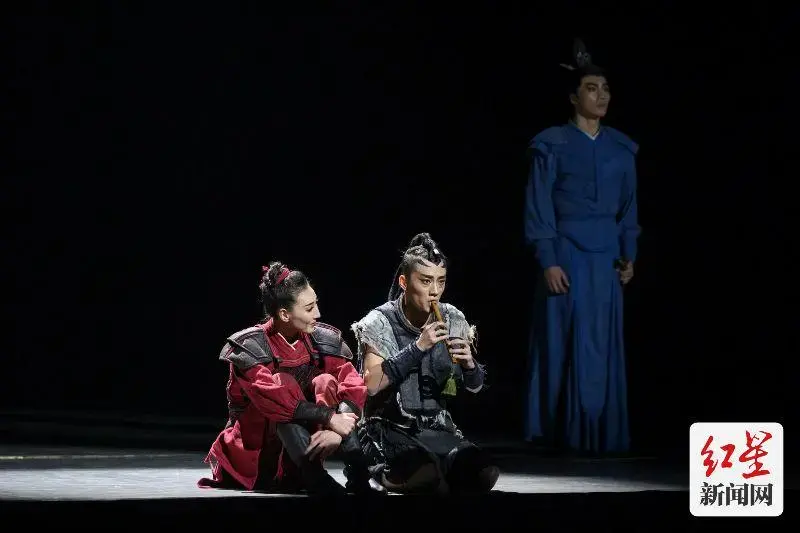 一票难求!舞剧《花木兰》再度来蓉火热上演