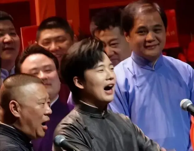 德云社封箱大典张云雷郭麒麟回归,似乎和委任接班人有关系
