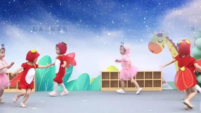 《小猫钓鱼》幼儿英语情景剧