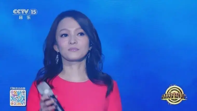 [精彩音乐汇]歌曲《隐形的翅膀》 演唱:张韶涵