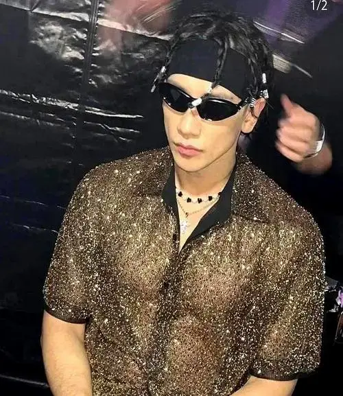 rain与具俊晔:二十年兄弟情深,一场演唱会戳中了万人泪点