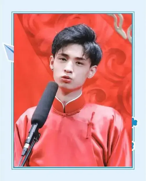 🎭德云社相声舞台:秦霄贤的
