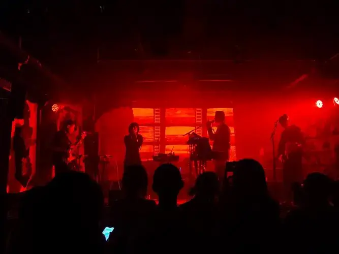 摇滚现场 燃爆全场