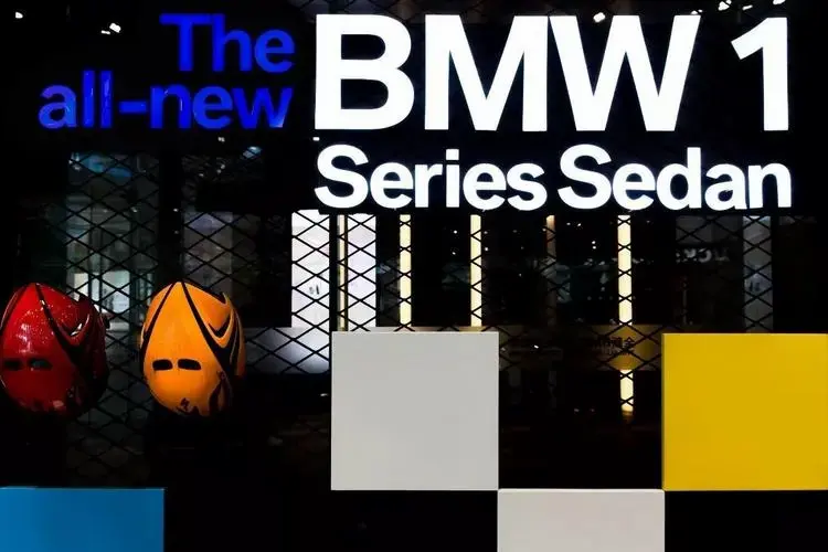 城市快闪▏specialized与bmw型与速的时尚宣扬