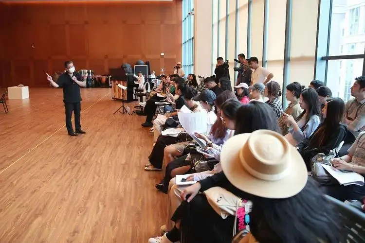 中央歌剧院举行2024年新版歌剧《艺术家生涯》媒体见面会