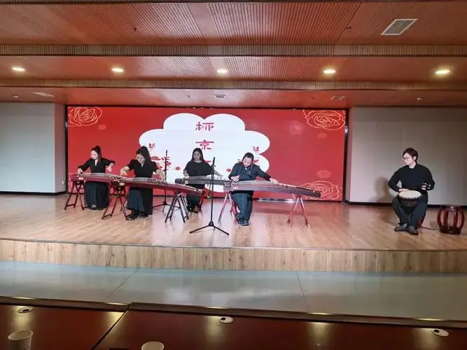 泉山区文化馆举办国潮汉风中国年2024新年音乐会