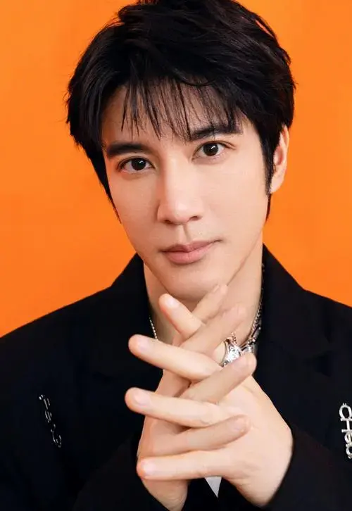 官宣演唱会嘉宾 ,天王天后终于要同台啦!期待两人在舞台上的精彩造型