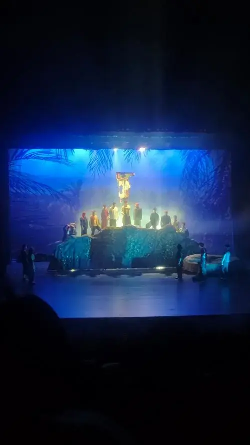 无论是喜剧爱好者还是初次接触开心麻花的观