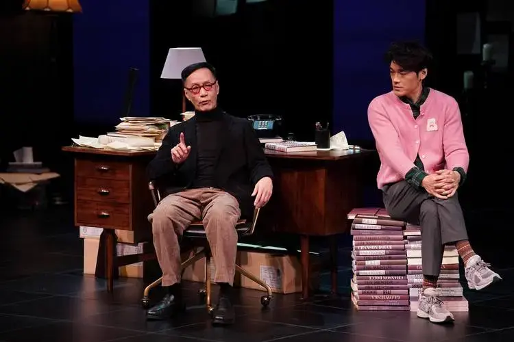 话剧《迷幻》:一次人性的解密,照亮了精神孤岛