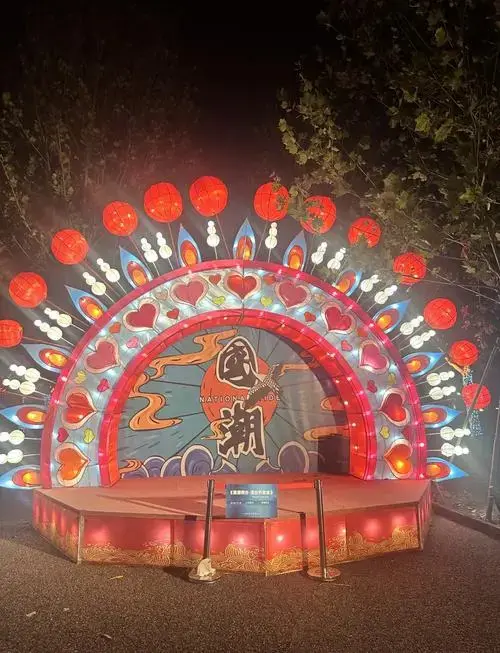 地点:银杏天鹅湖
门票:限时特价19.