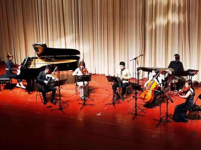 女神节公司组织大家看欢乐颂音乐会,有一年-大众点评