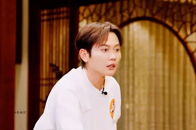 孟鹤堂 德云斗笑社##孟鹤堂一起路亚吧