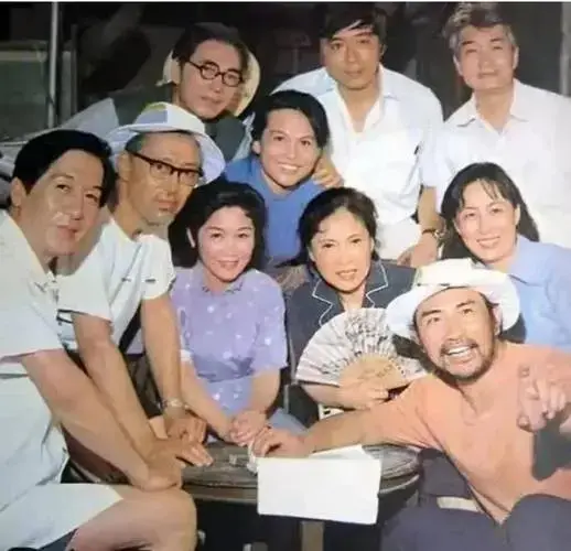 戏里风华绝代,戏外百炼成钢:电影表演艺术家秦怡的双面人生
