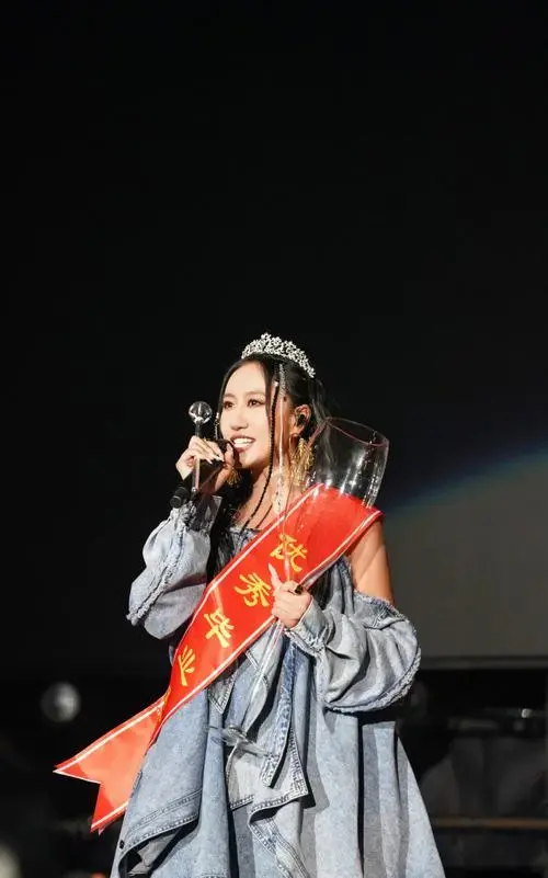 陈粒洄游全国巡回演唱会##陈粒洄游演唱会收官