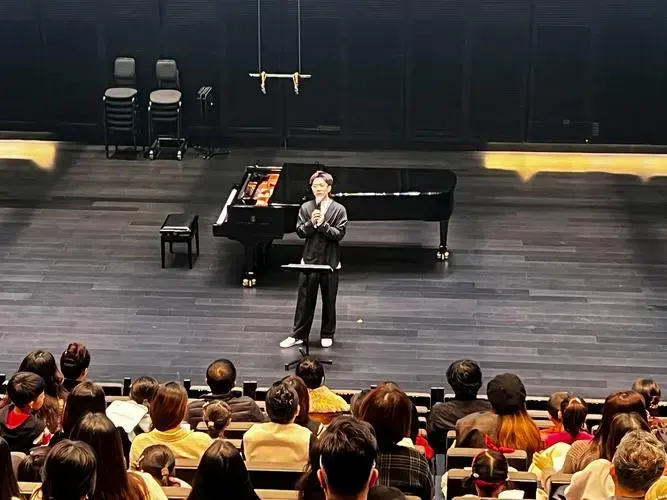 天津茱莉亚学院举办开放日活动 市民零距离感受古典音乐魅力