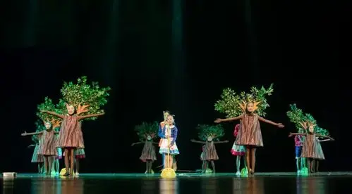演出新款大树儿童环保幼儿园童话剧小树植物亲子儿童演出服