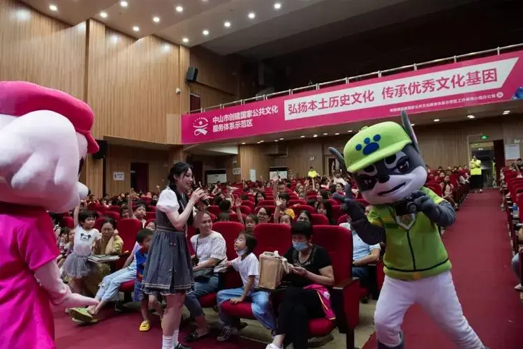 儿童剧《狗狗总动员》在黄圃上演,寓教于乐普及环保知识