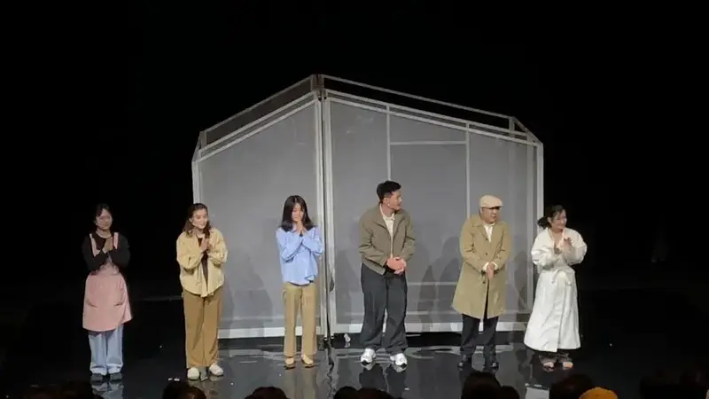 20250419话剧人间童话午场江苏大剧院谢幕