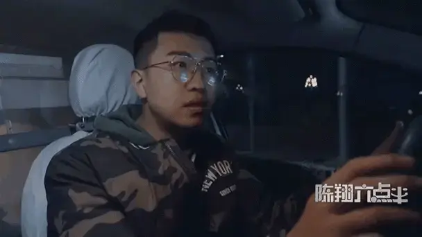 盘点影视中打车爆笑名场面,一个比一个搞笑,笑到肚子疼!