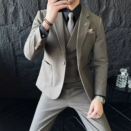 秋冬加厚毛呢外套男修身痞帅保暖西装商务通勤西服男英伦风三件套商品大图