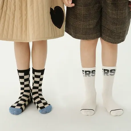 儿童袜子男孩春款棋盘格中筒袜3-12岁女孩小众风时尚百搭款棉袜潮图片