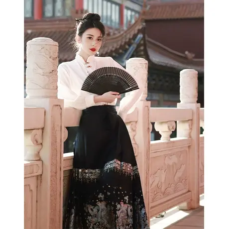 黑色新中式轻国风马面裙套装2024新款秋冬季明制汉服小个子可上班图片