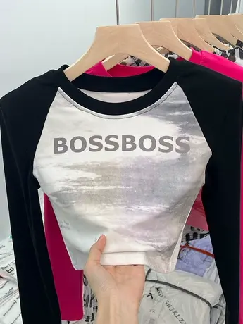 春秋独特美式复古chic甜辣紧身短款正肩上衣打底衫女内搭长袖t恤商品大图