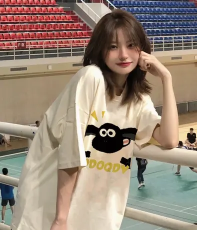 日系正肩短袖t恤女夏季2023宽松oversize潮设计感小众上衣小个子图片