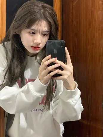 奶呼呼圆领卫衣女大码宽松慵懒风秋冬加绒加厚chic港味上衣外套潮商品大图