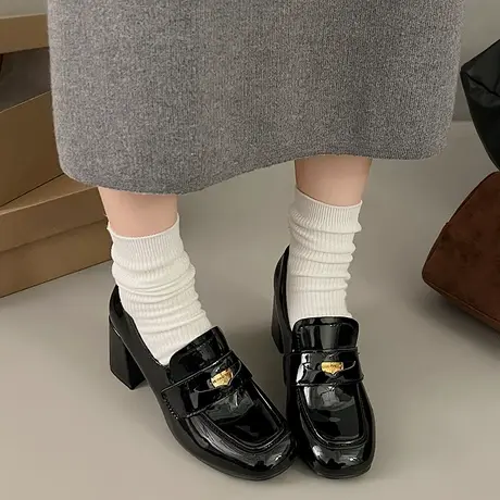 高跟鞋女2024年新款漆皮一脚蹬小皮鞋配裙子通勤粗跟英伦风乐福鞋图片