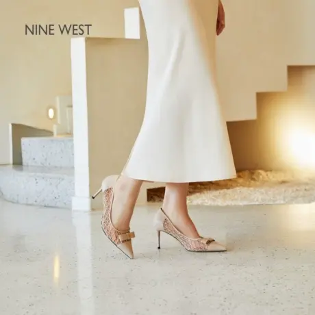 【商场同款】Nine West/玖熙尖头高跟鞋2025夏季凉鞋女蝴蝶结单鞋图片