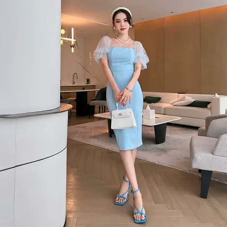 网纱泡泡袖收腰轻奢后开叉一步裙2024新款气质显瘦方领包臀连衣裙图片