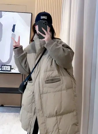 韩版高级感羊毛混纺毛呢拼接羽绒服女中长款2023年冬季男友风外套图片