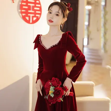 敬酒服新娘2024新款冬季酒红色订婚礼服连衣裙回门丝绒蝴蝶结长款商品大图