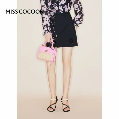 可可尼COCOON商场同款百搭短裙2024秋季新款女钉珠玫瑰花半身裙女图片